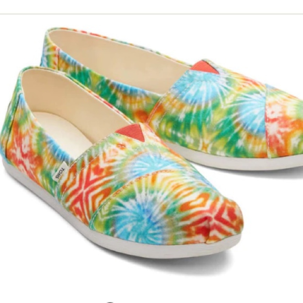 TOMS Women’s Red & Green Tie-Dye Alpargata Canvas Shoes Size 8.5 US